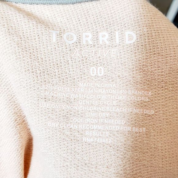 Torrid Light Pink Crop Active Hoodie Size: 00 (10) - Picture 12 of 12
